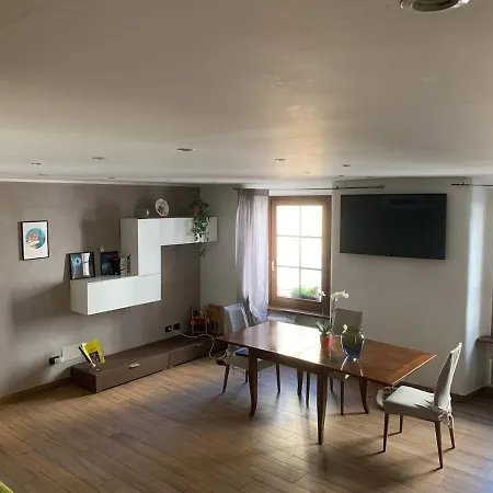 Center Large With Large Shower Apartamento Aosta